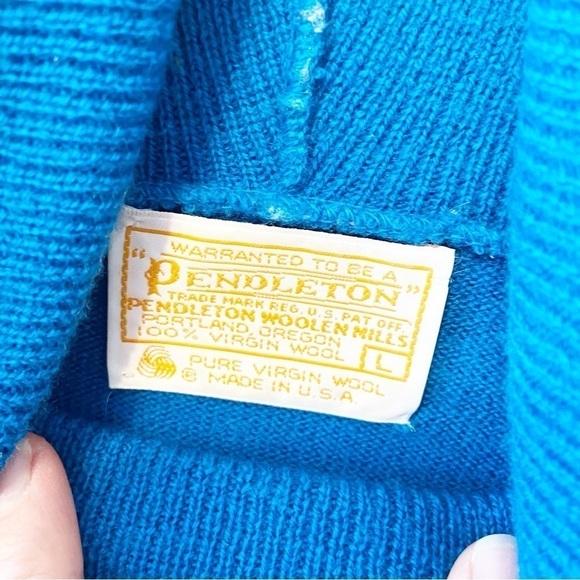Vintage 70’s Pendleton | Pure Virgin Wool Blue Turtleneck Sweater Size Large - Picture 3 of 8